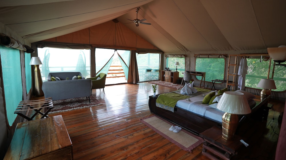 Mara Engai Wilderness Lodge 8/36