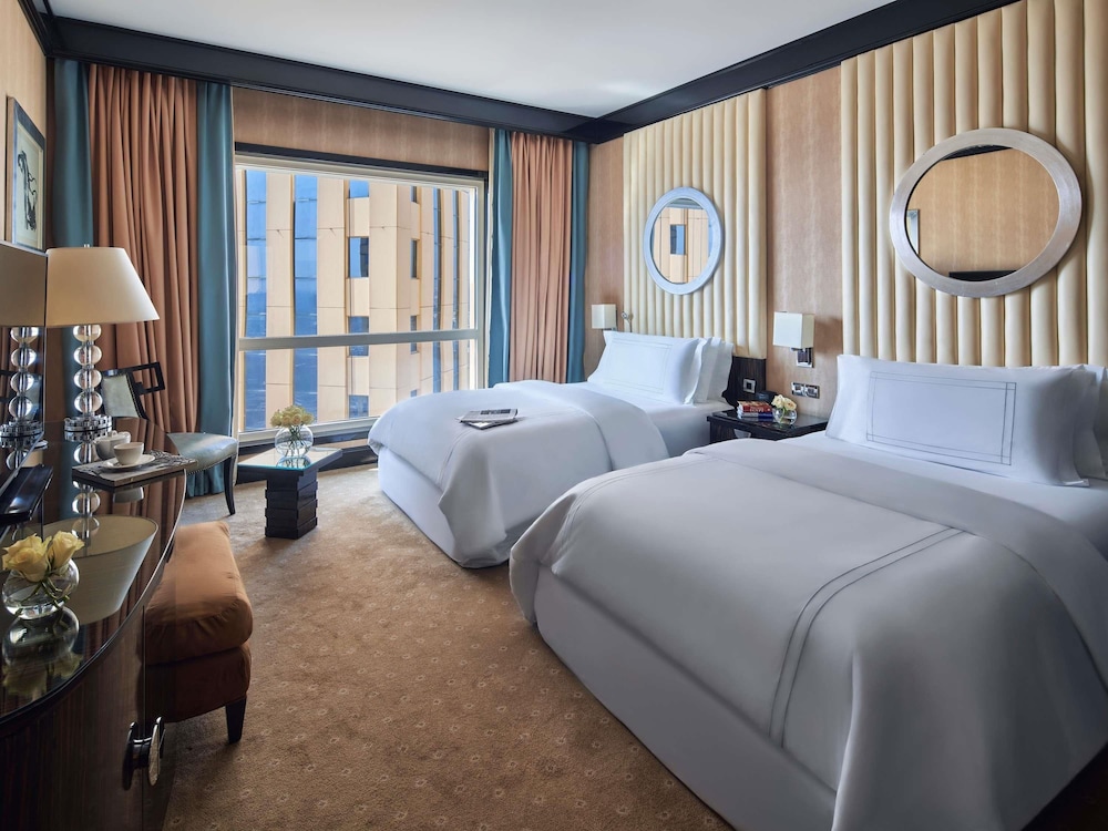 Deluxe, King Bed, Partial River View، Fairmont Nile City Hotel 4/10