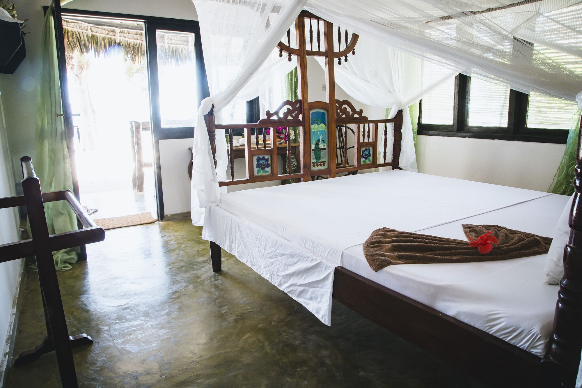 Bungalow, King Bed, Ocean Front, Patio