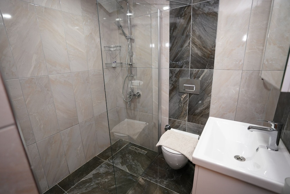 Cirali Hotel 50/50