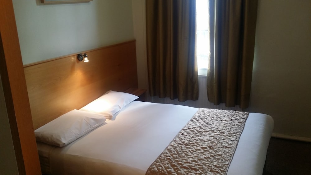Arriva Hotel 30/50