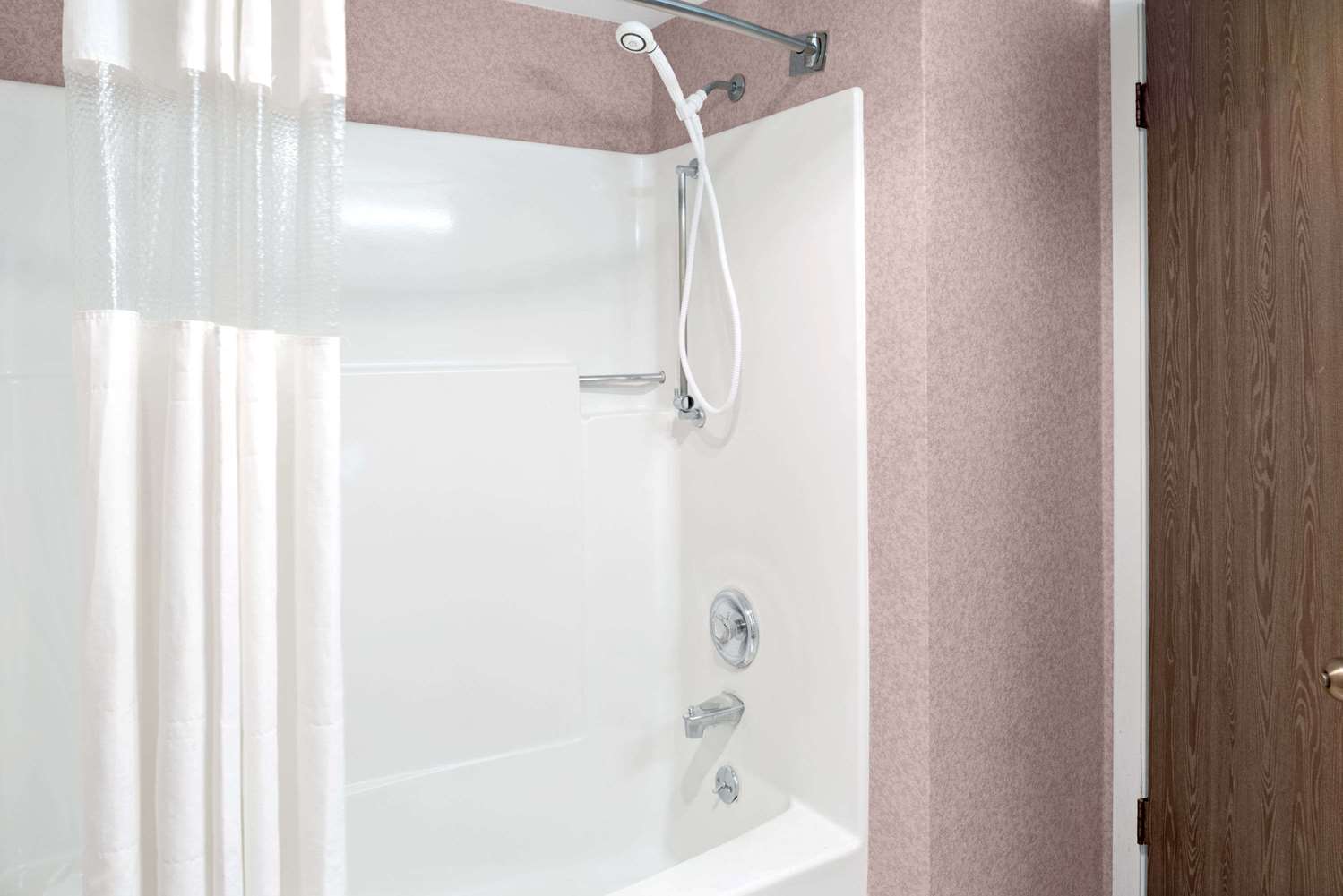 Ramada By Wyndham Spokane Valley 10/10
