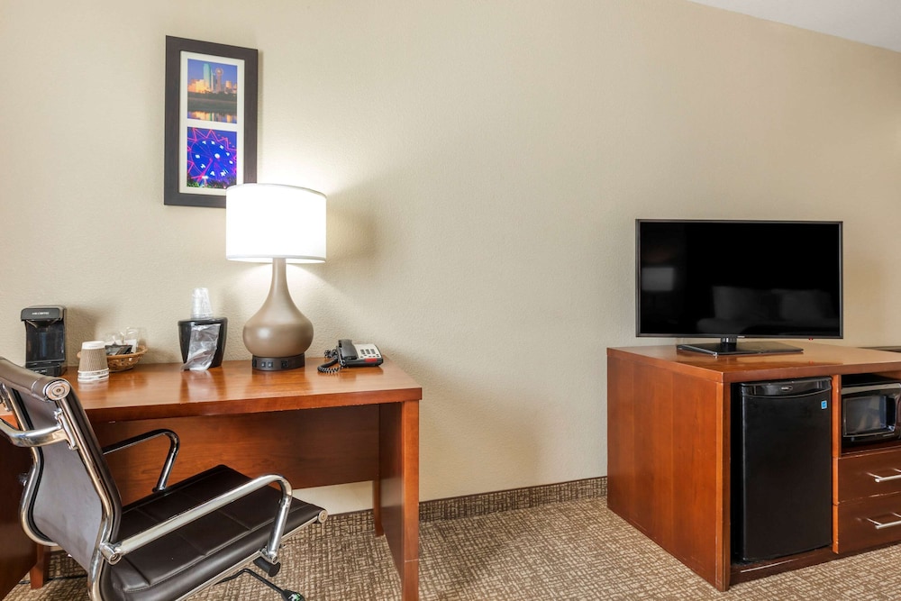 Comfort Inn Near UNT 31/31