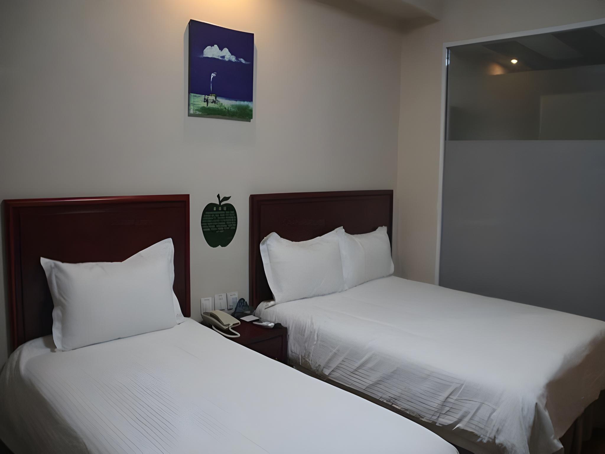 Room at Greentree Inn Beijing Haidian District Xisanqi Bridge Hotel, BEIJING