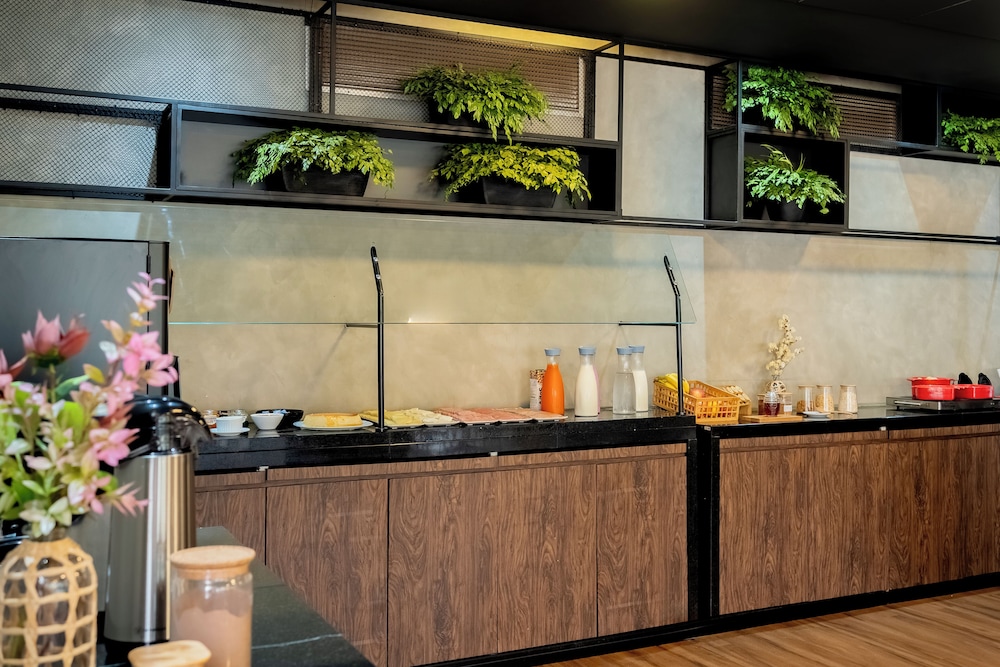 Ibis Budget Piracicaba 14/64