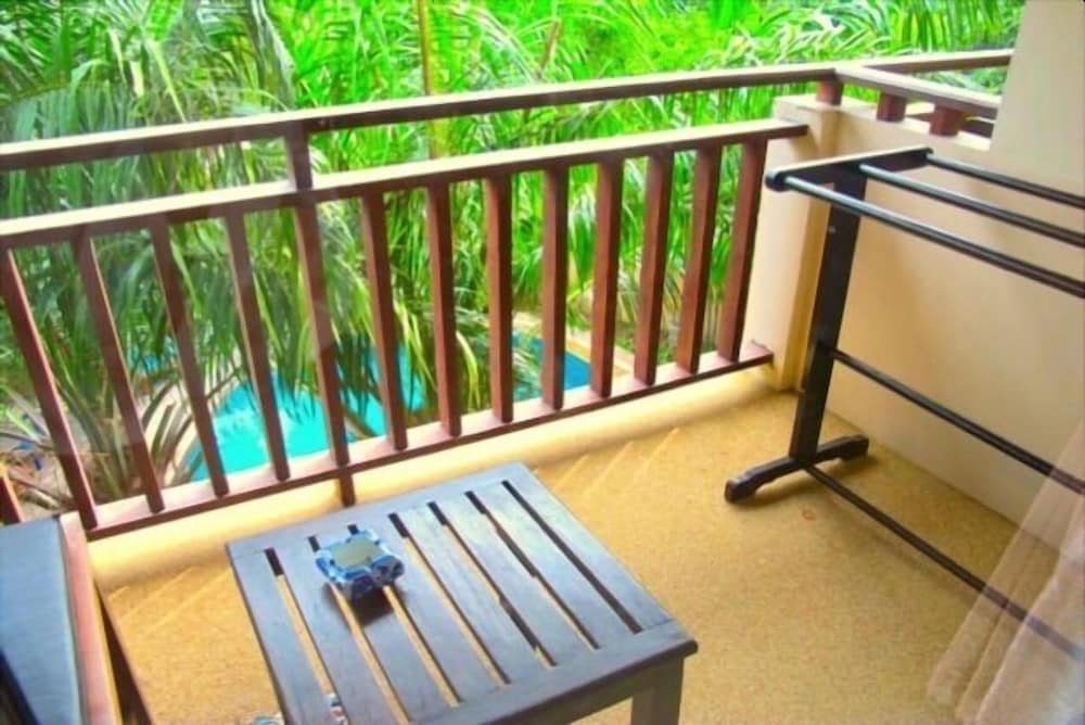 Thai Pura Resort Pattaya 42/55