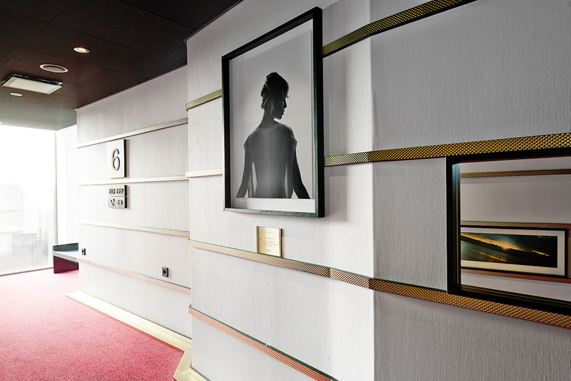 Vox Hotel 4/26