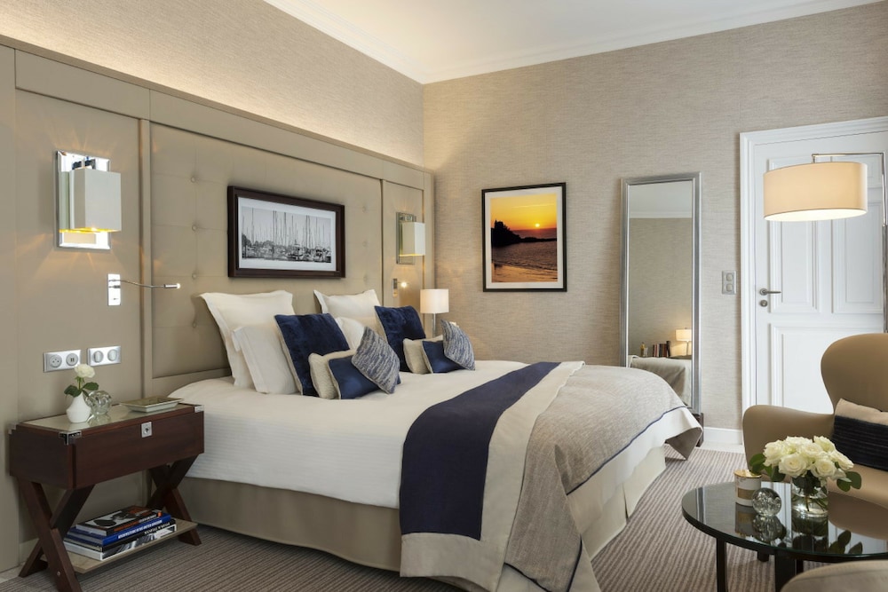 Hotel Barriere Le Grand Hotel Dinard 25/83