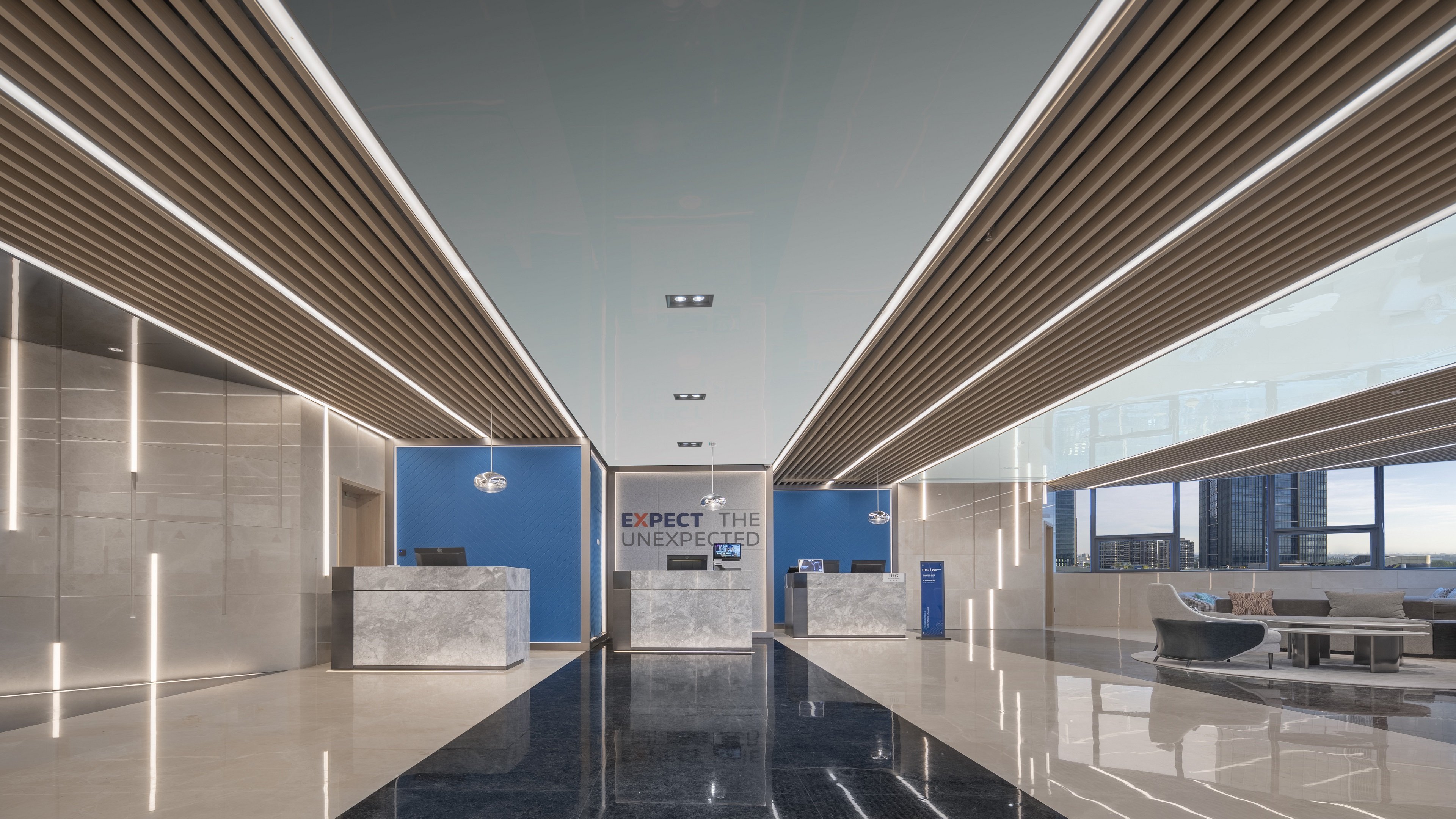 HOLIDAY INN EXPRESS SHANGHAI QINGPU 11/19