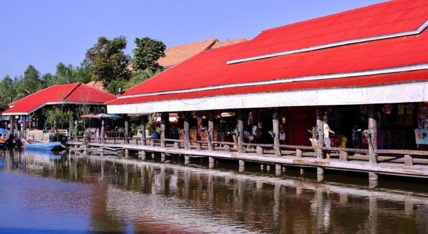 Greenfield Valley Fishing Resort 18/27