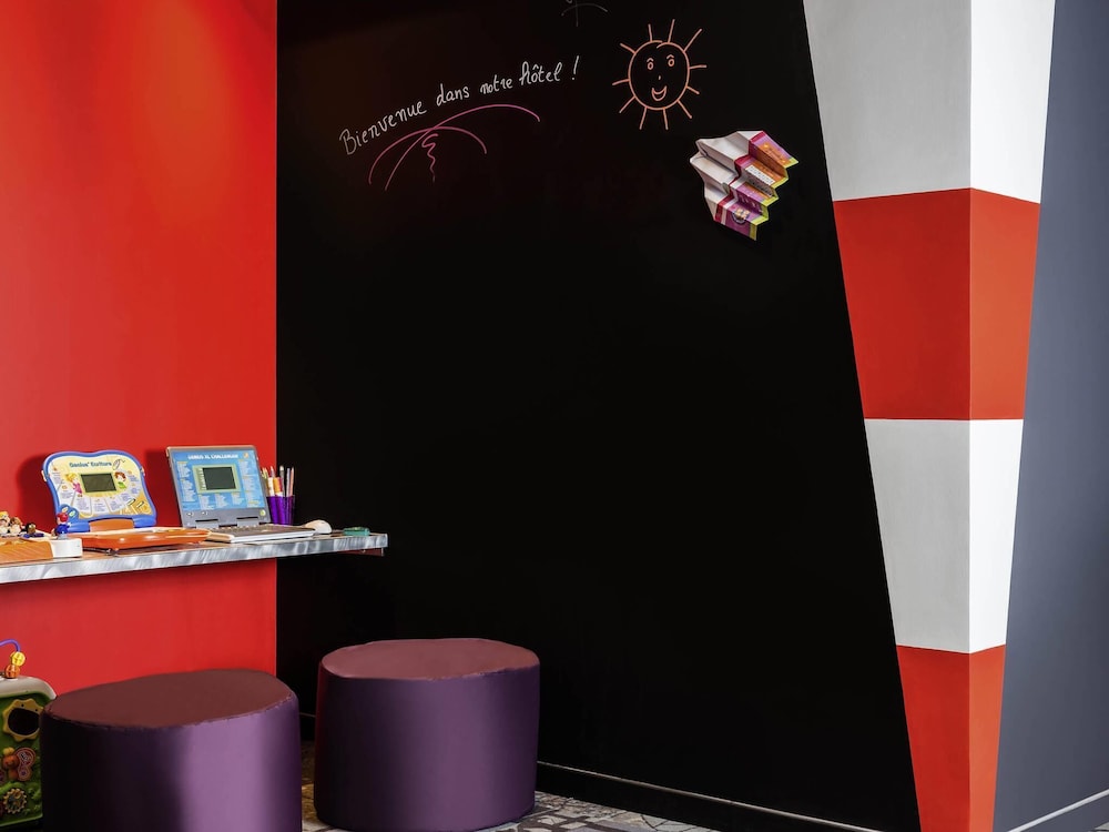 Ibis Styles Paris Velizy 52/59