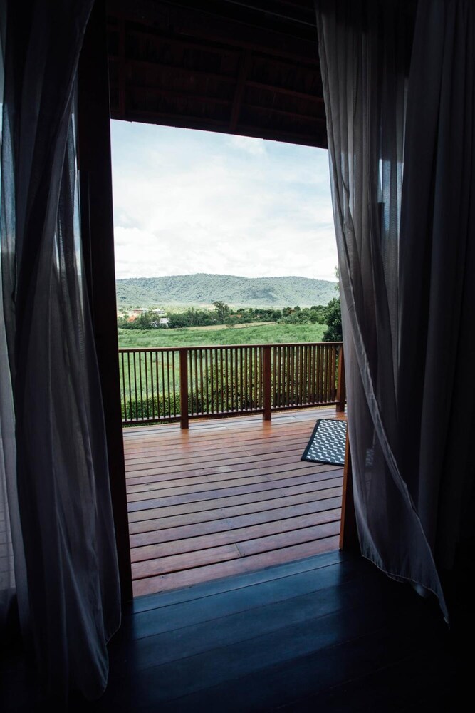 Boribot Pool Resort 24/50
