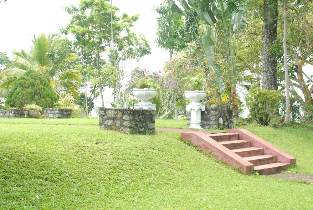 The Bungalow At Pantiya Estate 12/19