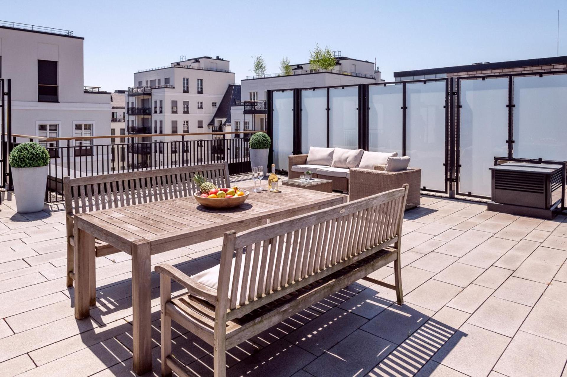 The Wellem Residences 13/24