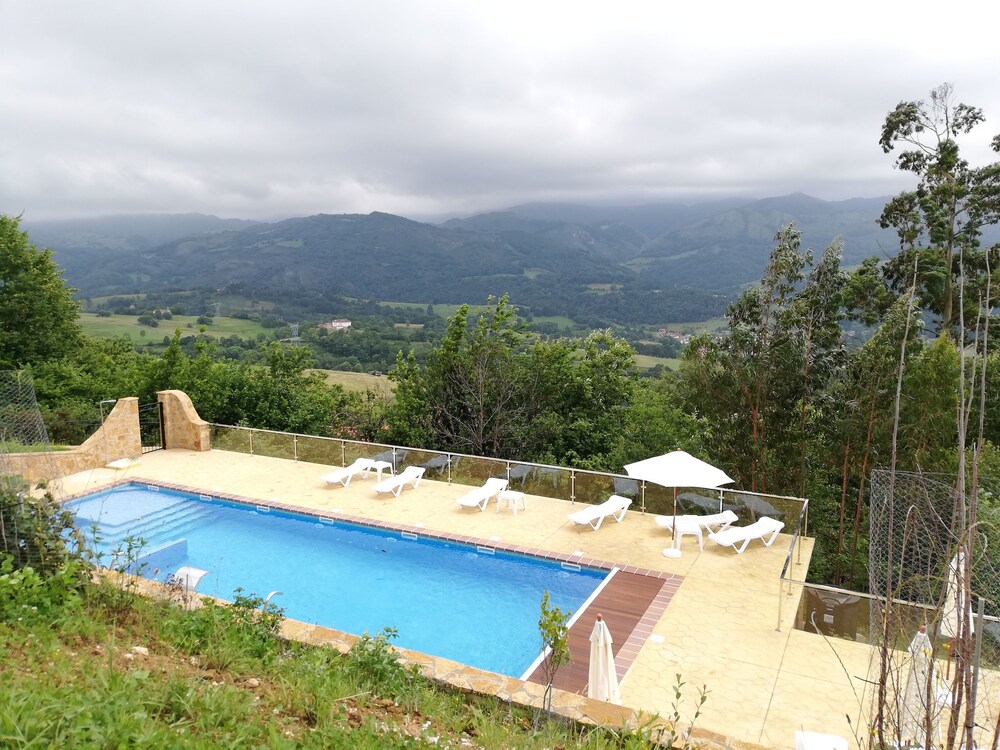 Hotel Cerro La Nina 12/54