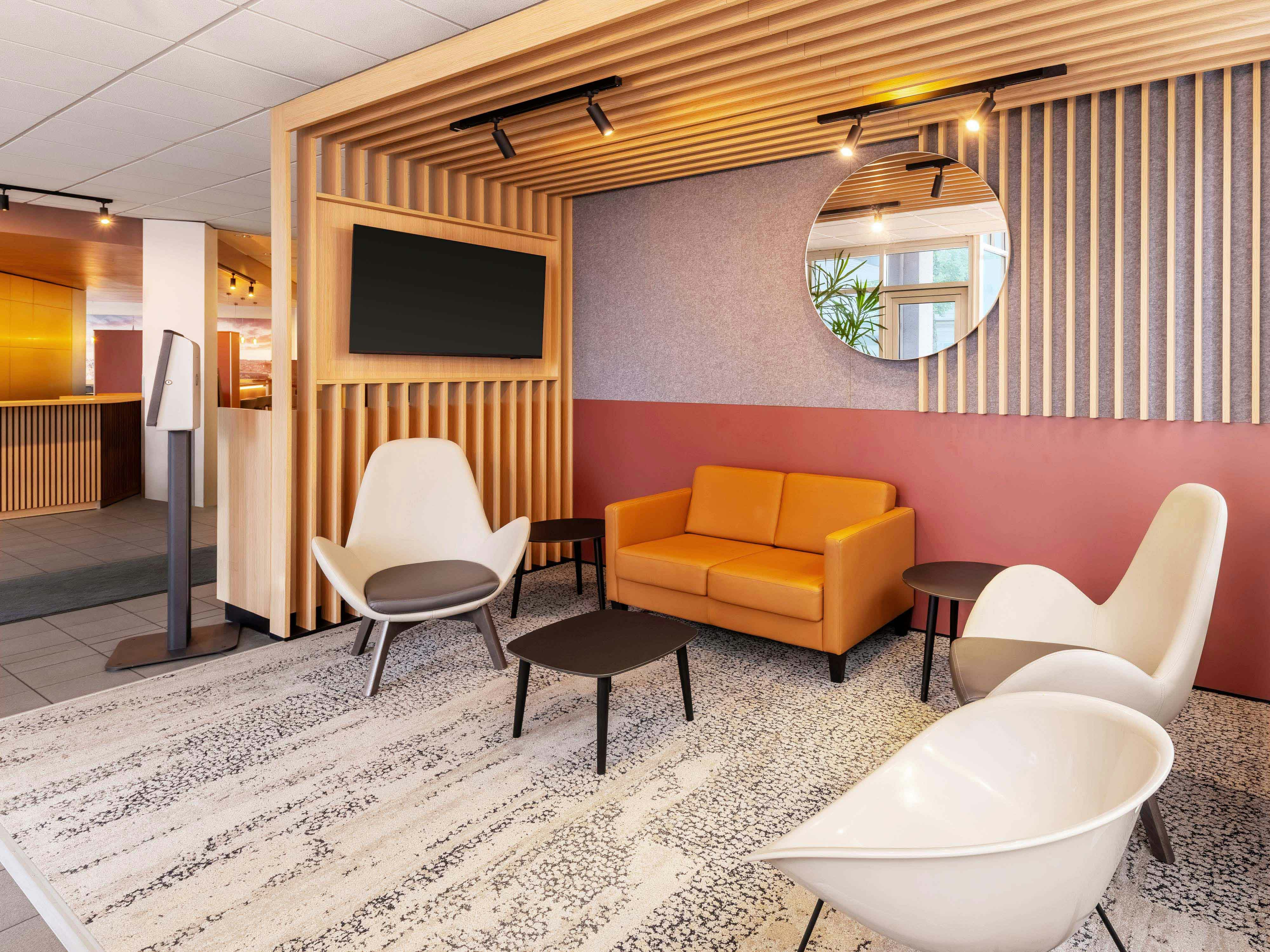 B&B Hotel Aachen-Hbf 25/50
