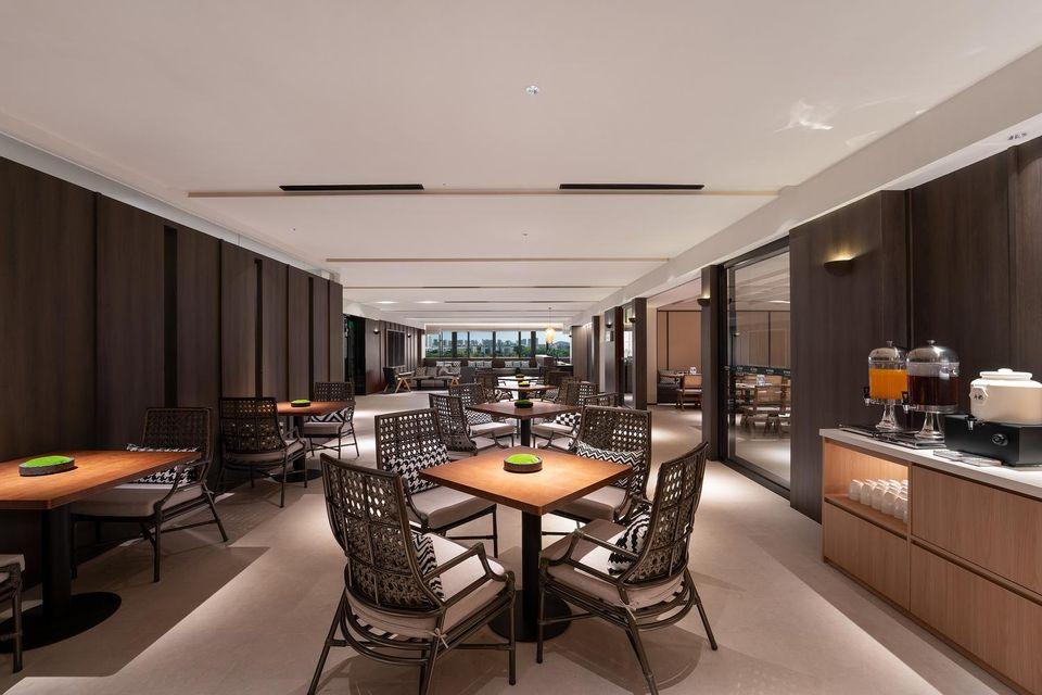 SOVISPLUSHOTEL (Shenzhen Bay Port Sea World Metro Station Store) 5/7