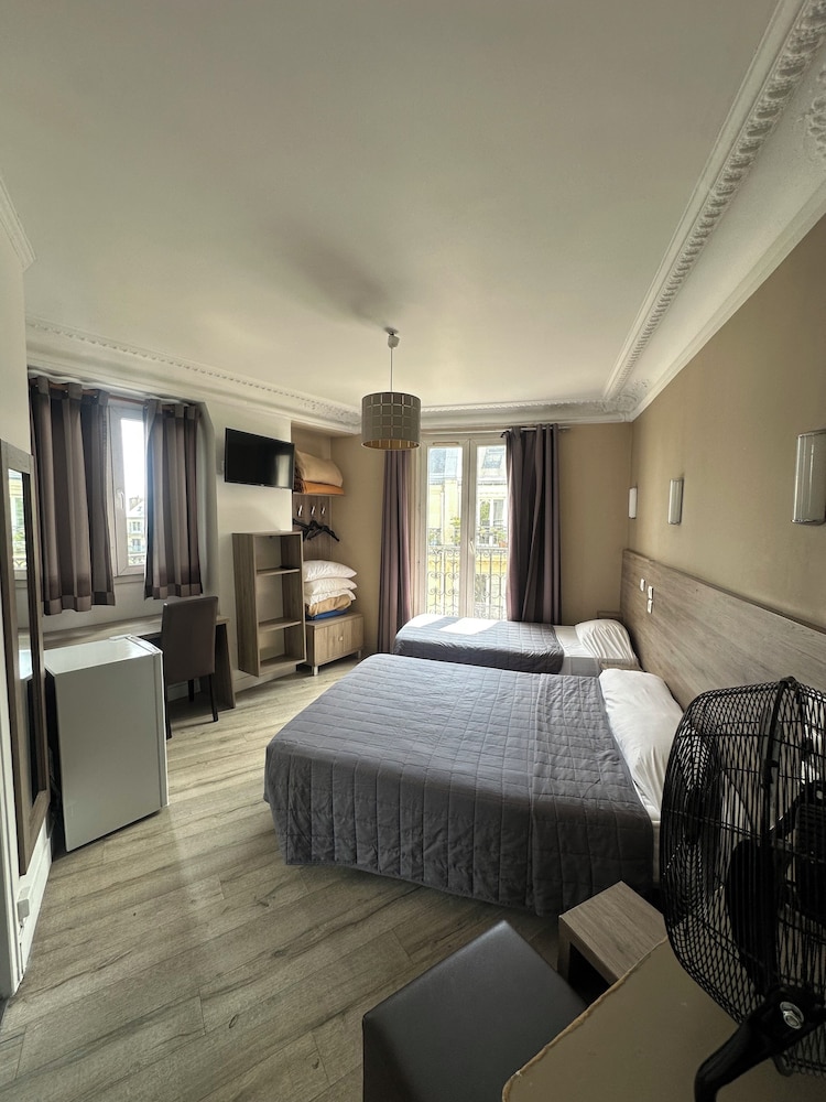 Grand Hotel Magenta 24/49