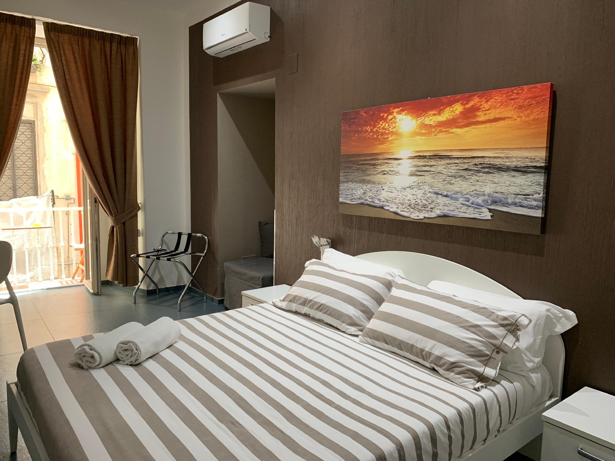 Comfort, Triple, Multiple Beds, City View