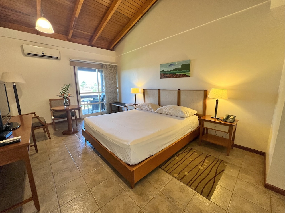 Maitei Posadas Hotel & Resort 15/50