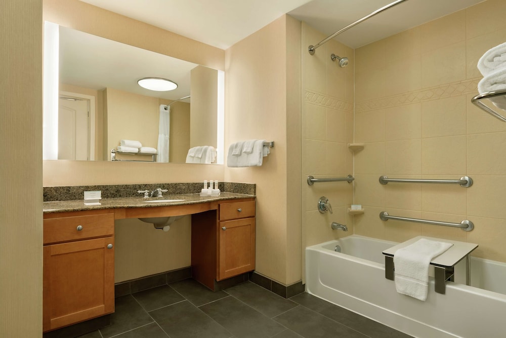 Homewood Suites by Hilton Allentown-Bethlehem Airport 8/38