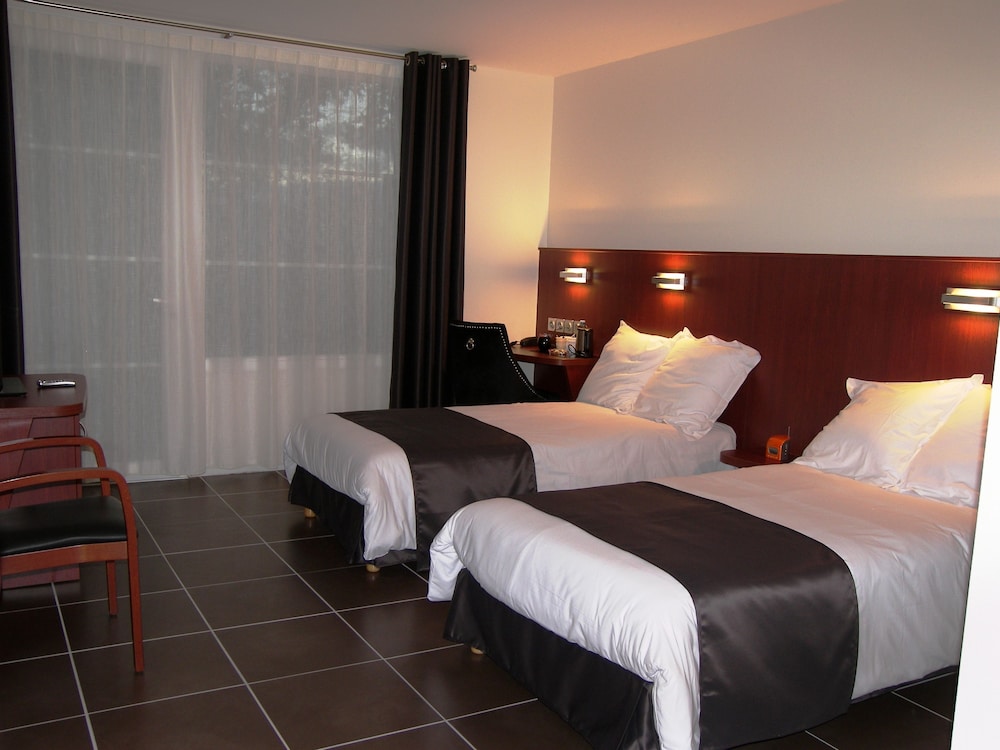 Hostellerie Du Matin Calme 12/39