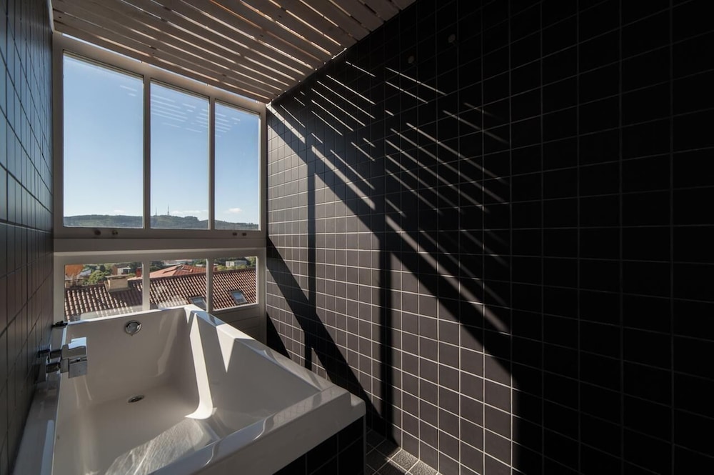 Hotel Moure 39/50