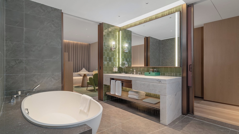 جناح سيغنتشر بسرير كينج، Holiday Inn Wenzhou Airport by IHG 2/2