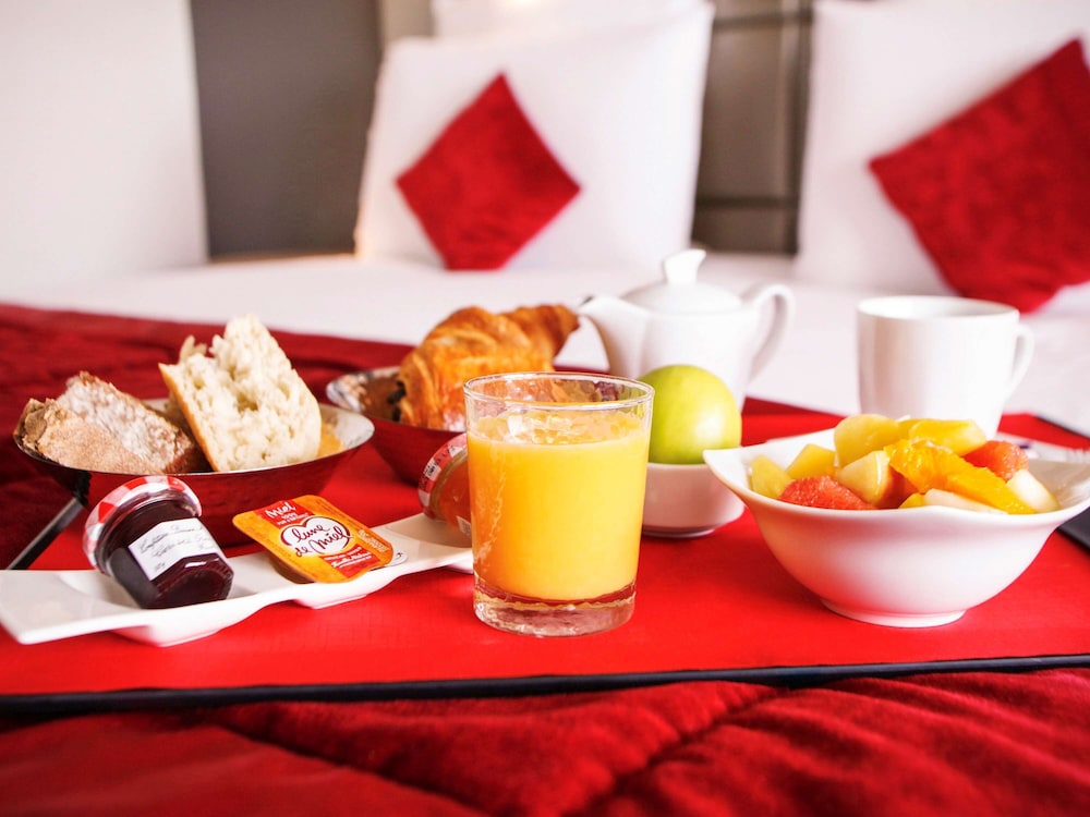 MERCURE ORLEANS CENTRE 25/62