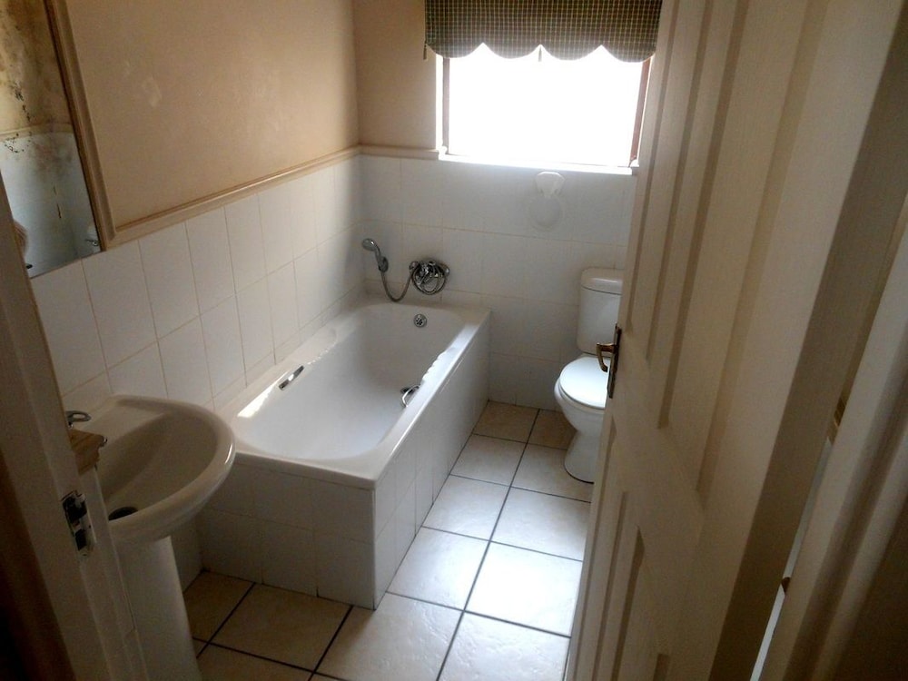 Bay Vista Guest House 49/50
