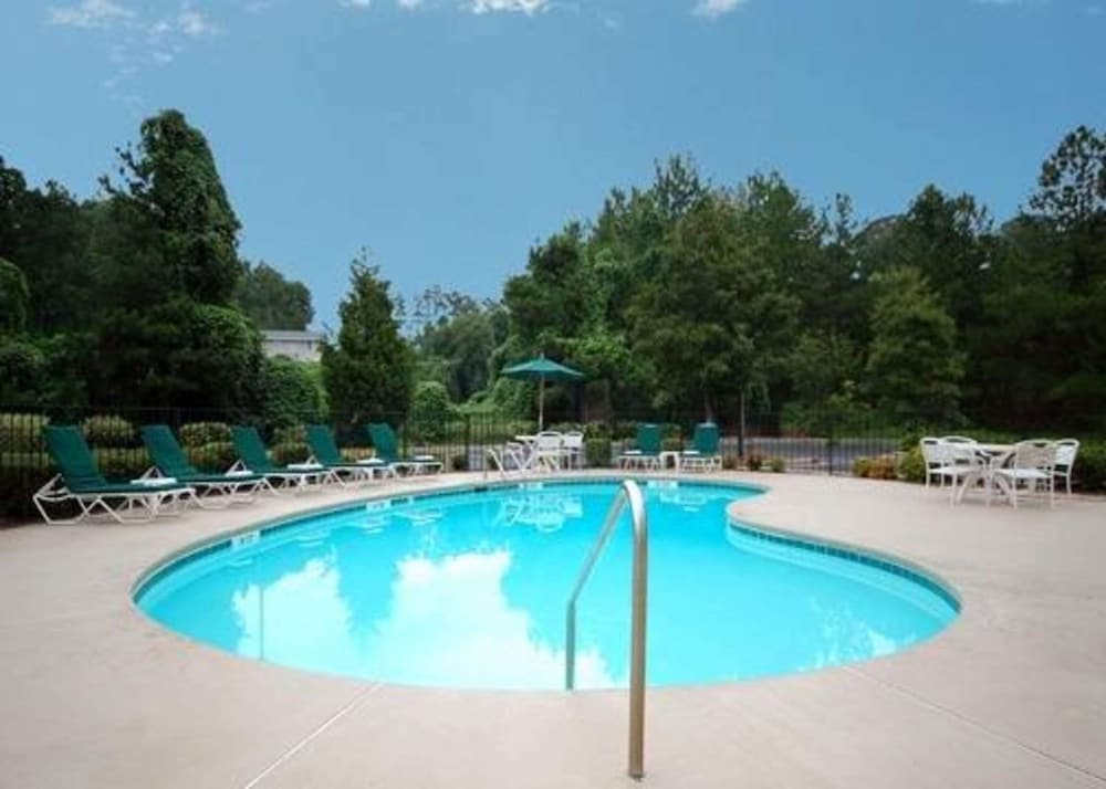 Comfort Inn & Suites Clemson - University Area 1/49