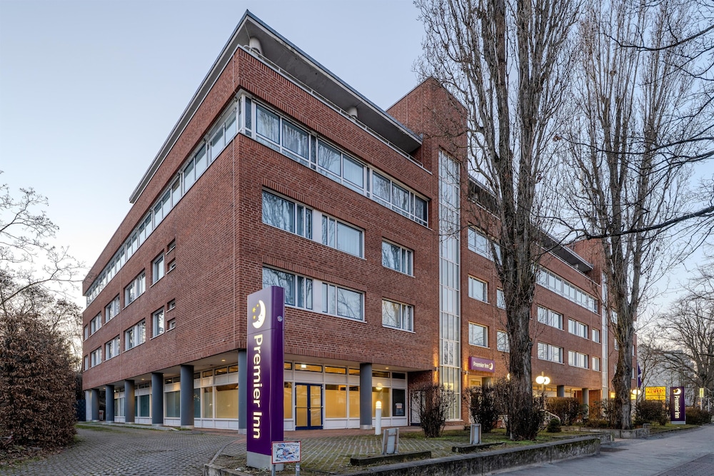 Premier Inn Berlin City Sud Hotel 50/50
