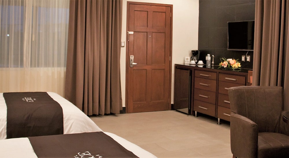 Hotel Ecce Inn 20/32