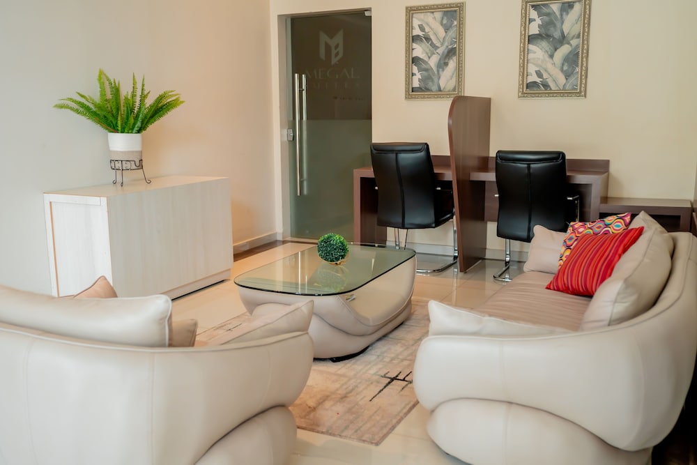 Megal Suites Hotel 29/45
