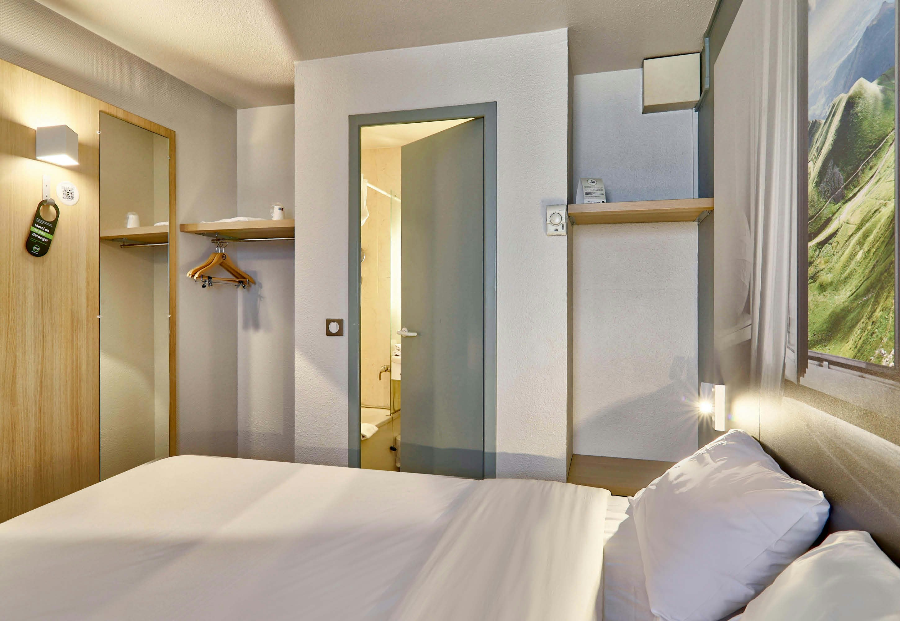 B&B Hotel Clermont Ferrand Le Brezet Aeroport 4/28
