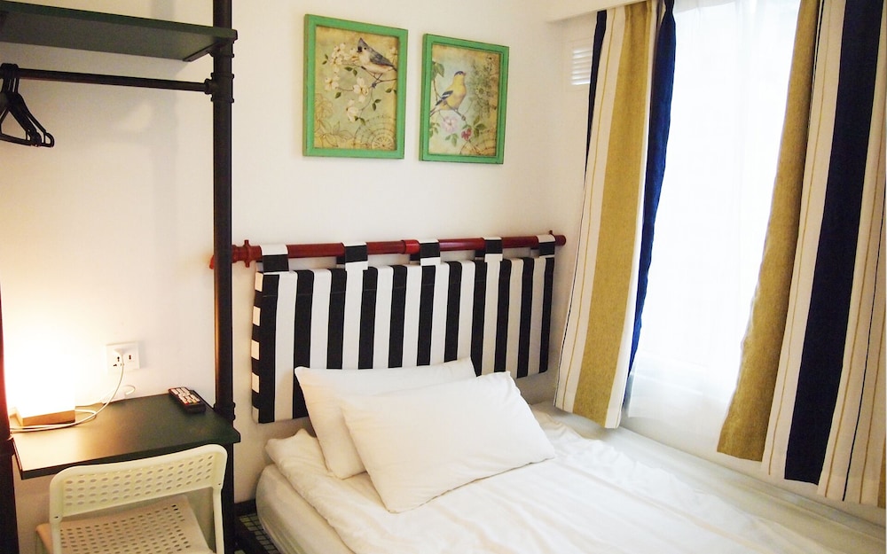 Yesinn Hostel @Yau ma tei 14/50