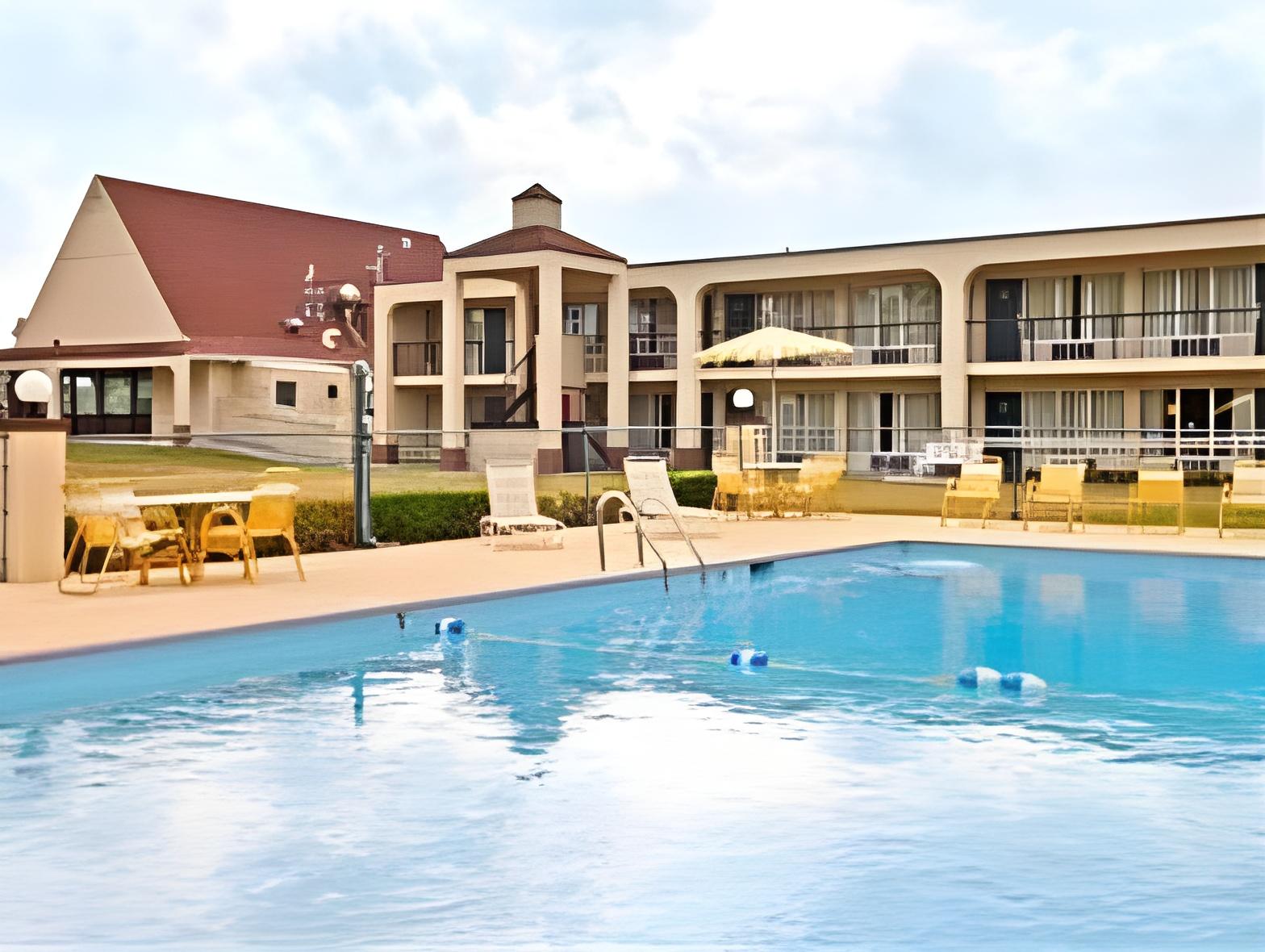 Rose Garden Inn & Suites — foto 4