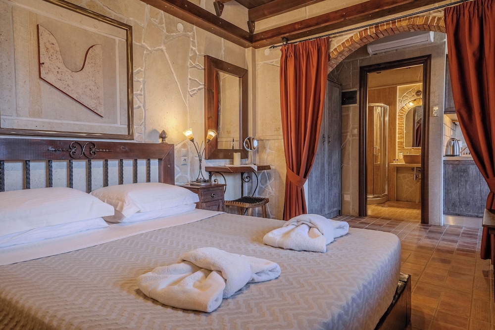 SUITE, SEA VIEW