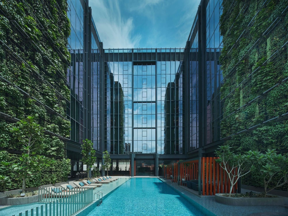 Pullman Singapore Hill Street 22/50