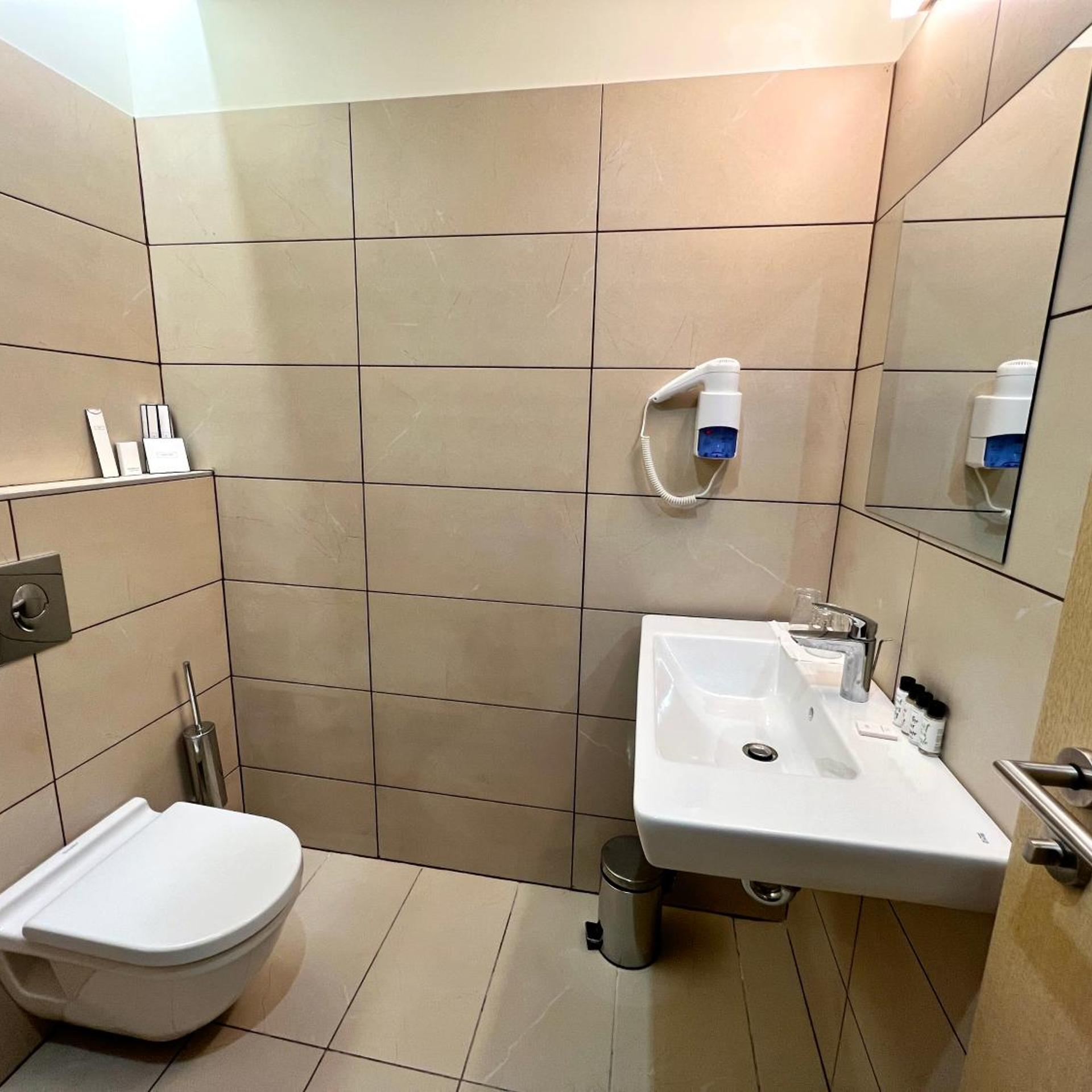 غرفة قياسية بسرير كوين، Buda Castle Fashion Hotel 7/8