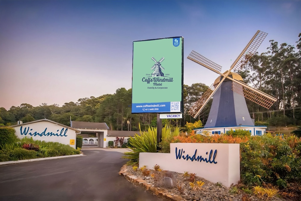 BIG WINDMILL CORPORATE & FAMILY MOTEL in COFFS HARBOUR