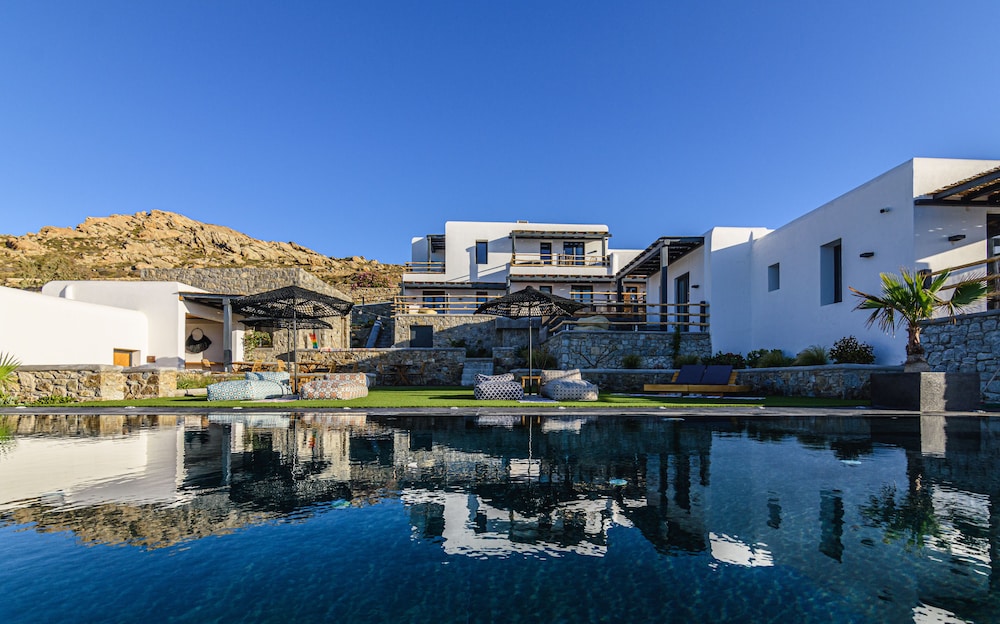 Maregold Mykonos 36/47