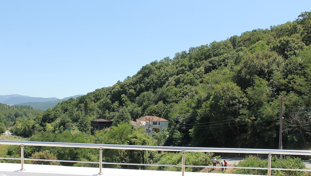 WHITE TUANA THERMAL YALOVA 3/69