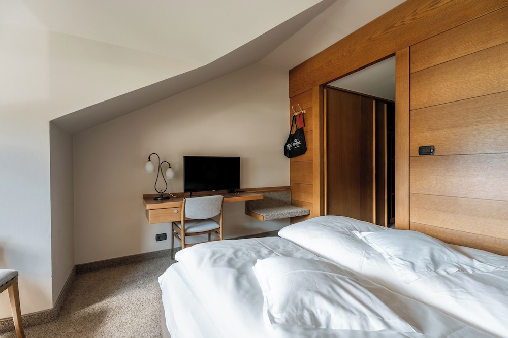 ALPINE CITY WELLNESS HOTEL DOMINIK 15/58