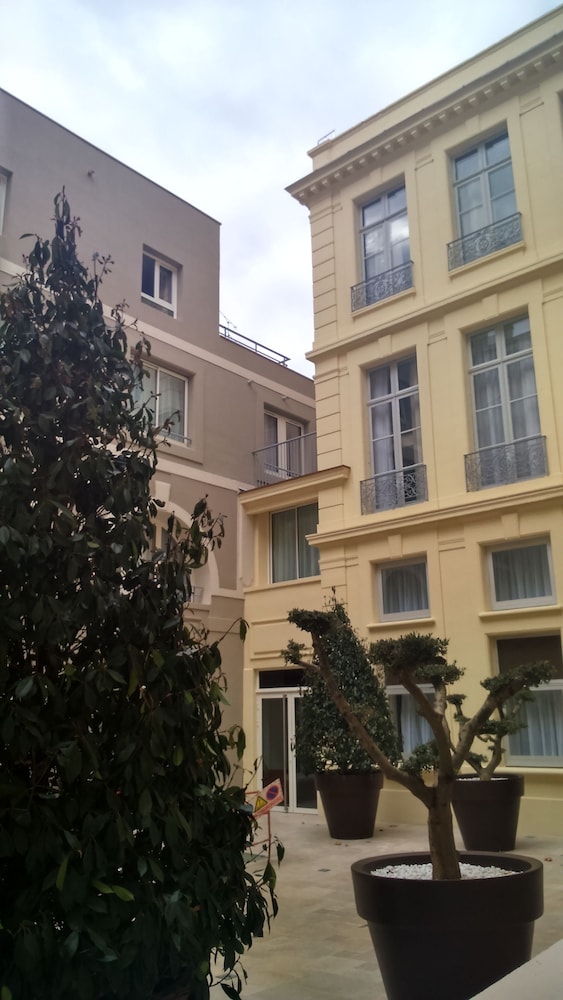 Appart hotel Odalys City Montpellier Centre Gare St Roch 10/60