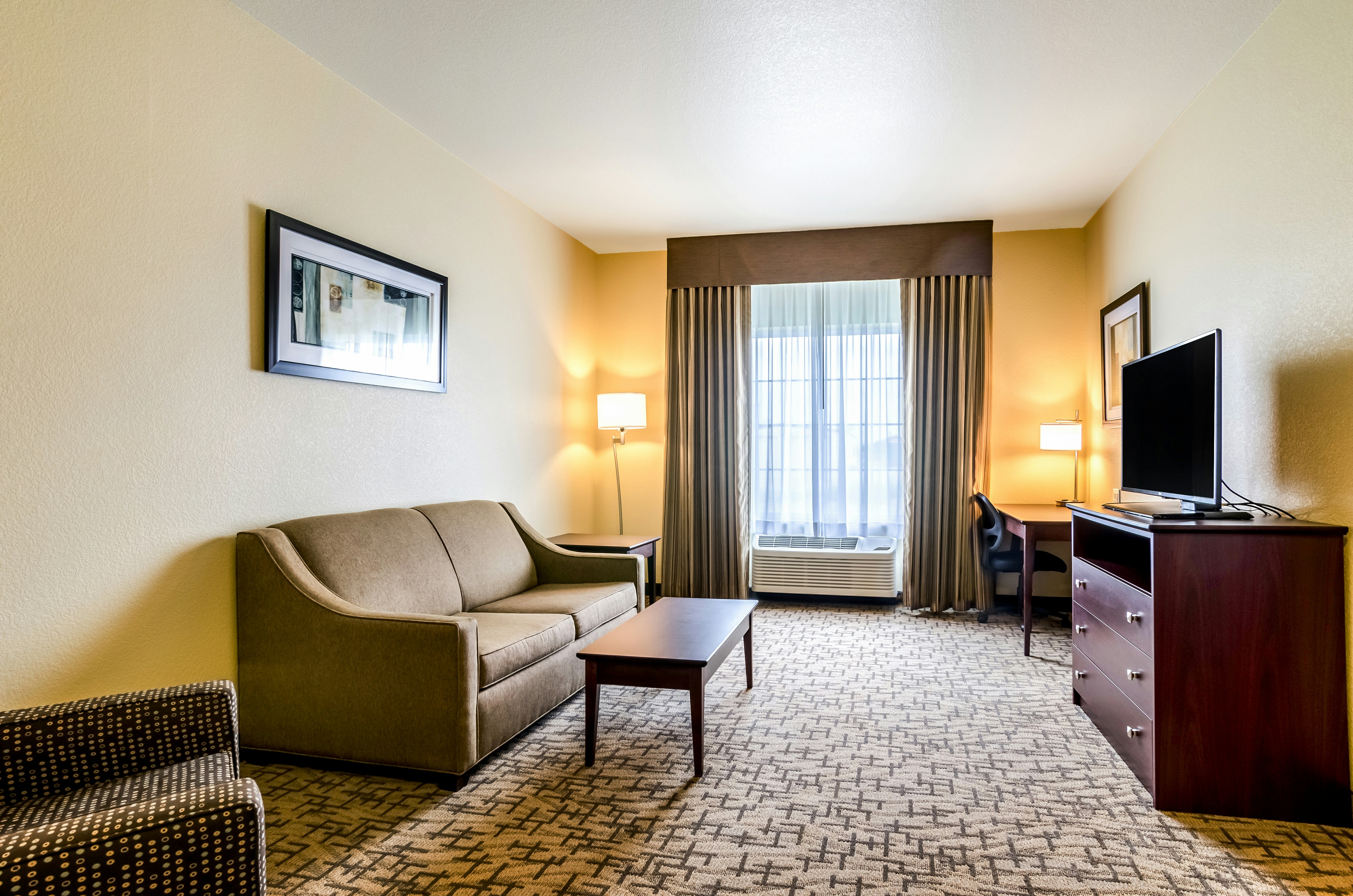 Cobblestone Hotel & Suites - McCook 27/50