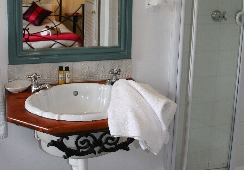 Knysna Wayside Inn 47/49