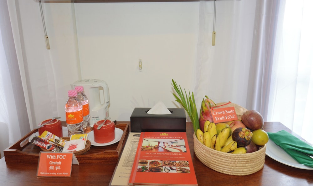 Royal Crown Hotel & Spa 55/70