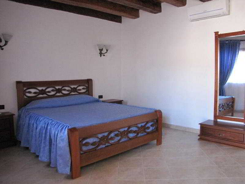 Standard, Double Bed