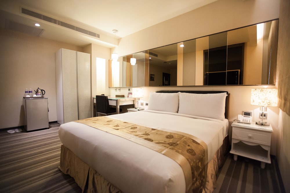 BASIC, DOUBLE BED